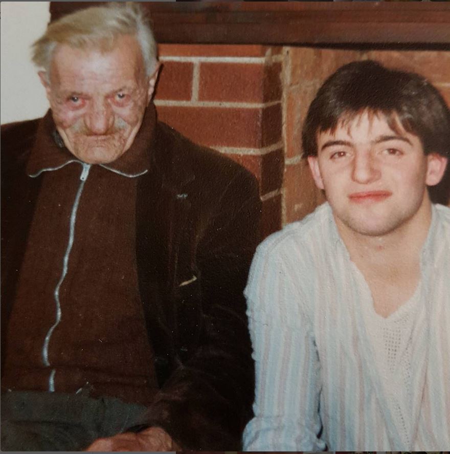 Ioa 18 anni con mio Nonno Andrea Mio mentore